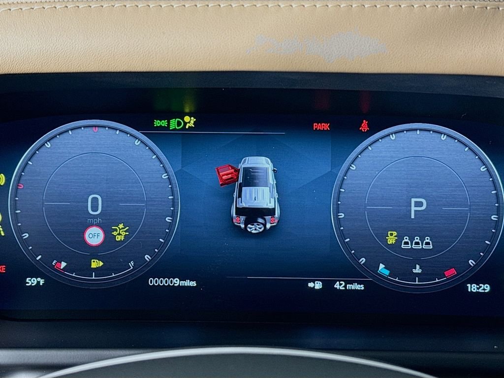 New 2026 Santorini Black Land Rover X-Dynamic SE image 13