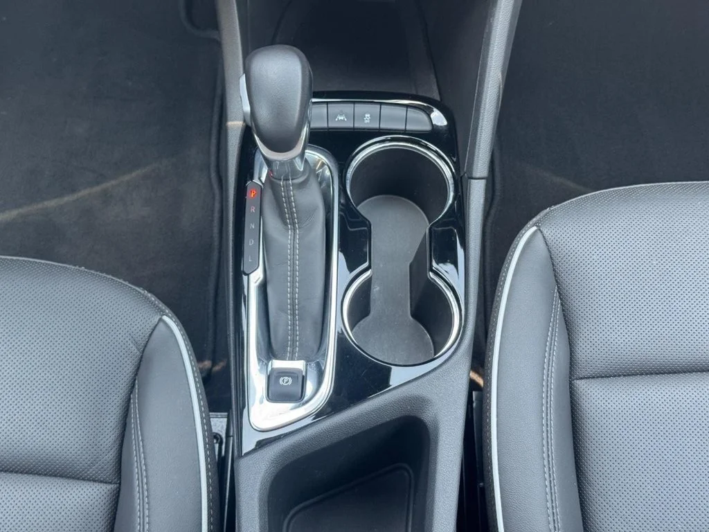 Used 2024 Cinnabar Metallic Buick Avenir image 16