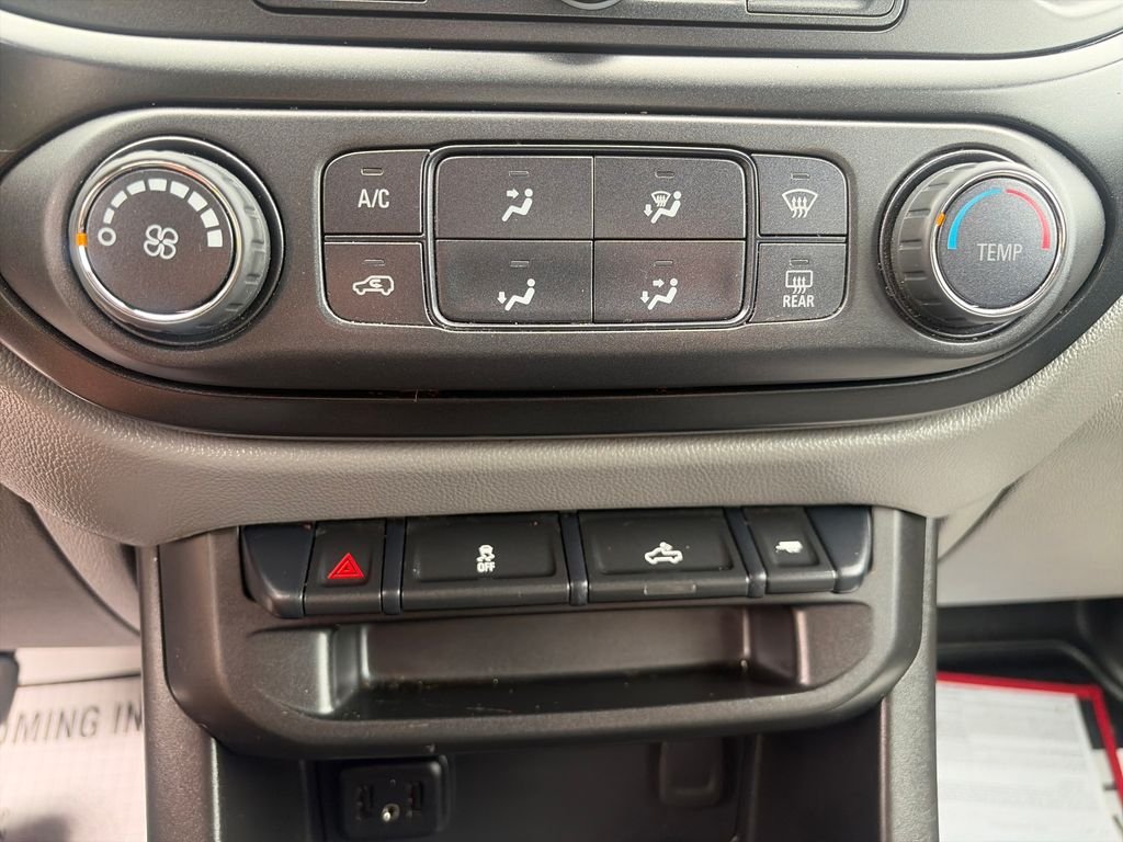 Used 2021 White GMC Elevation Standard image 18