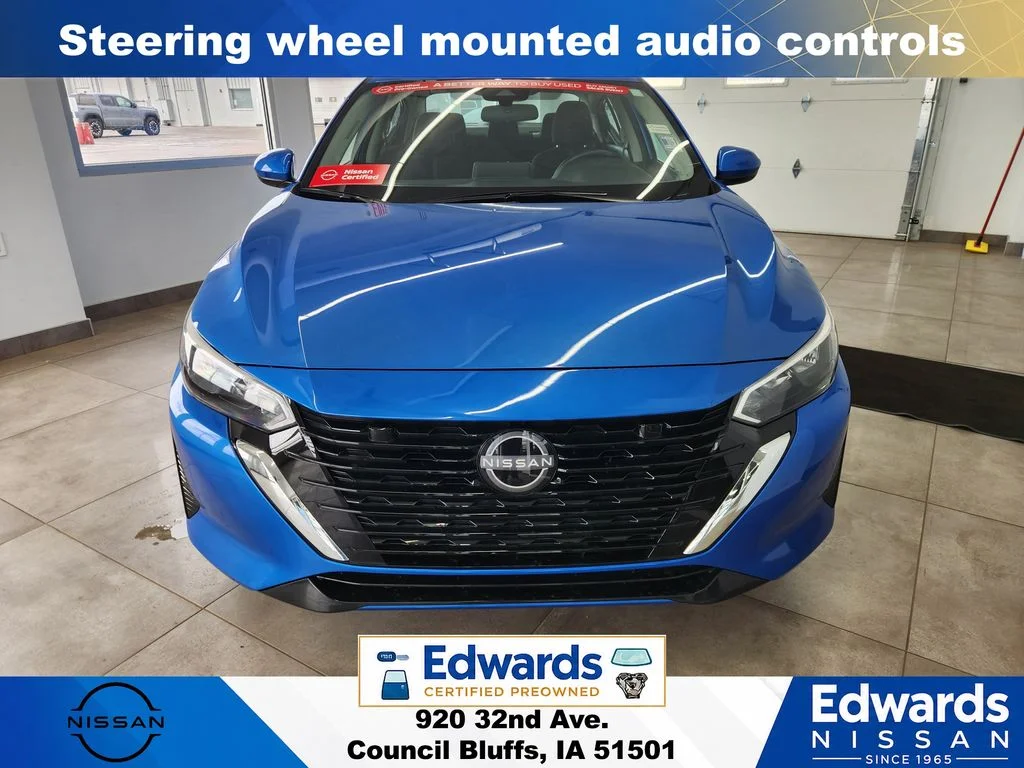 Used 2025 Blue Nissan SV image 3