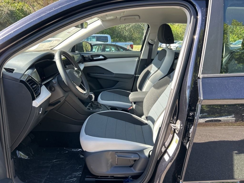 New 2026 Black Volkswagen 1.5T S image 15