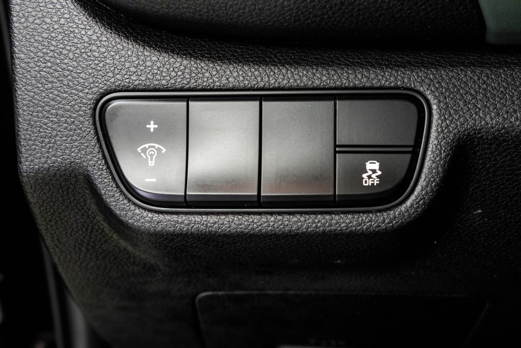 Used 2024 Black Kia SX image 46