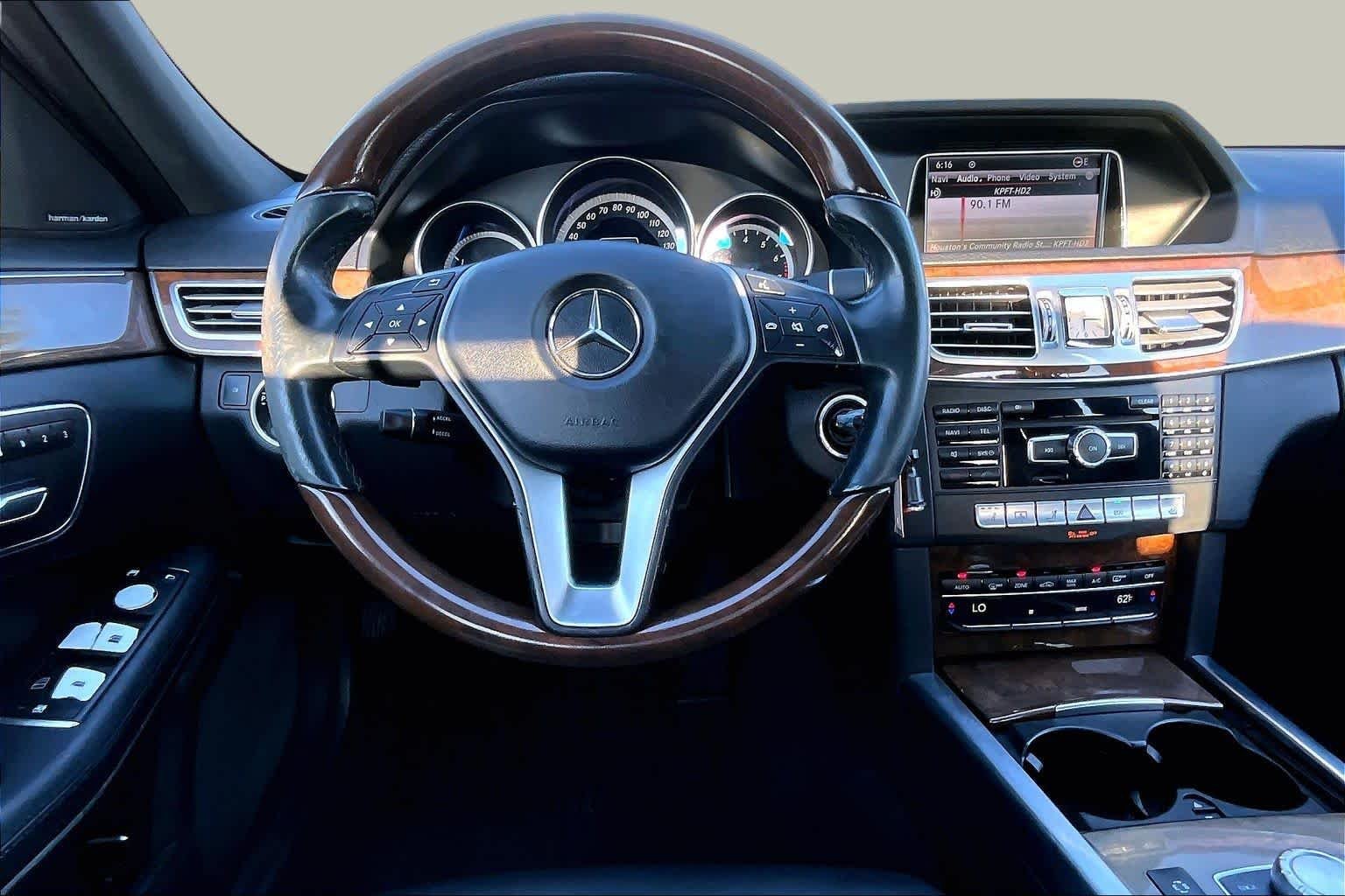 Used 2014 Palladium Silver Metallic Mercedes-Benz E 350 Luxury image 6