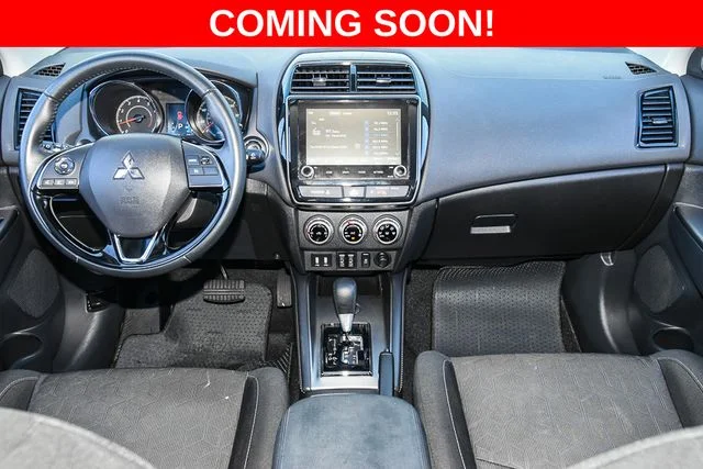 Used 2024 Gray Mitsubishi 4WD image 28