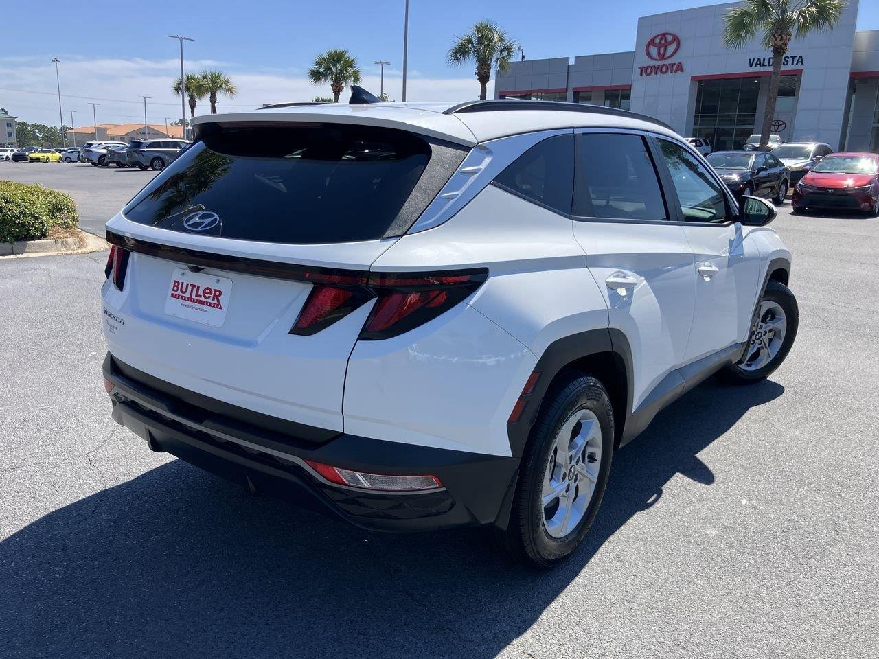Used 2024 White (Serentiy White Pearl) Hyundai SEL image 5