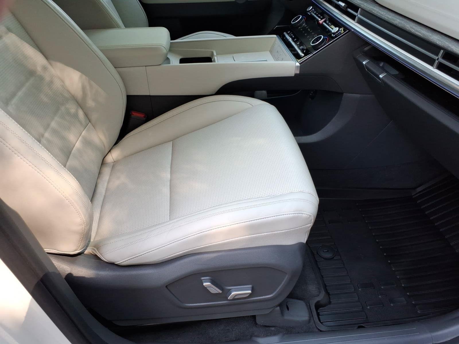 Used 2026 Serenity White Hyundai Calligraphy image 24