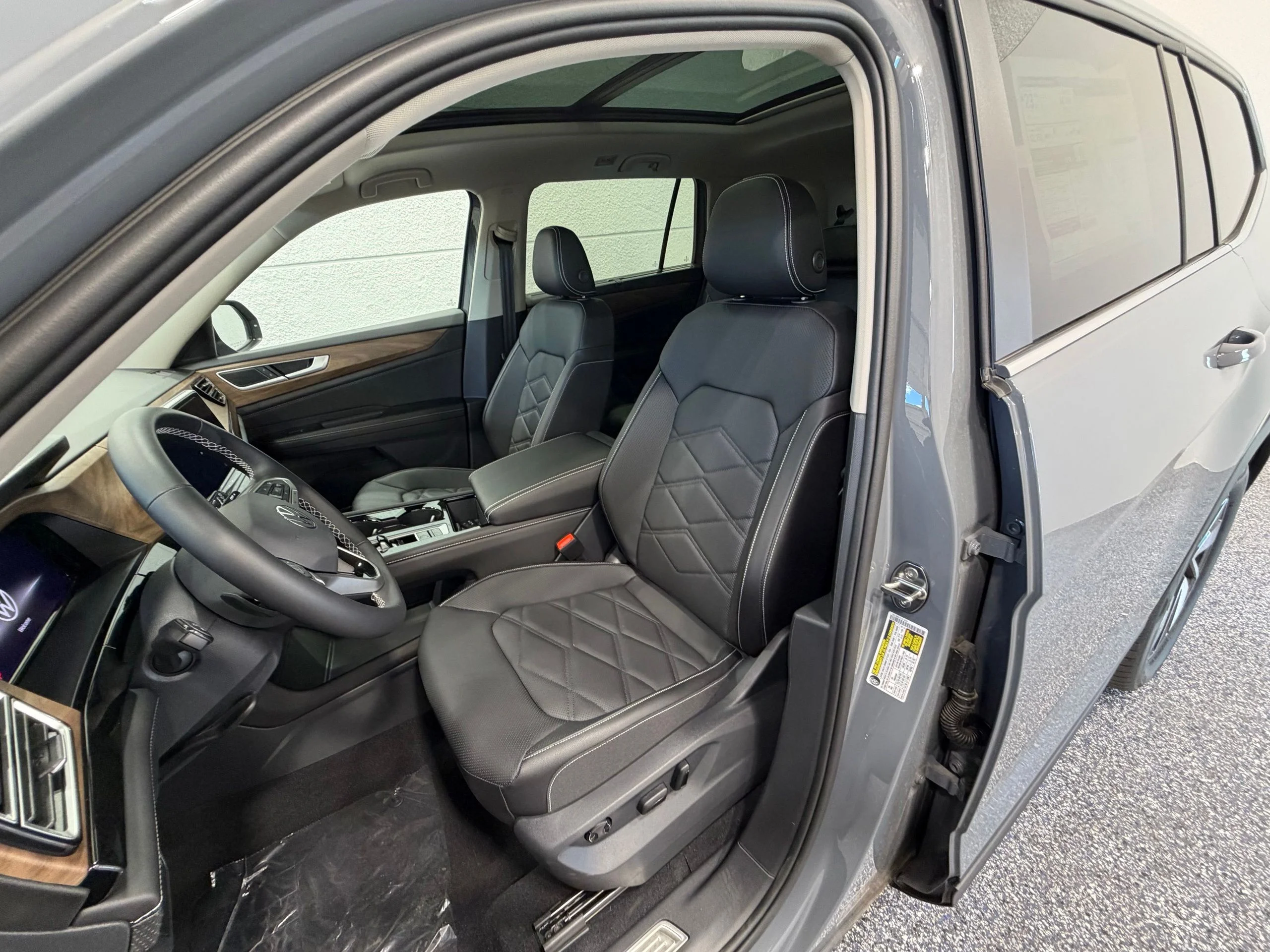 2026 Volkswagen Atlas SE w/Tech - Photo 20
