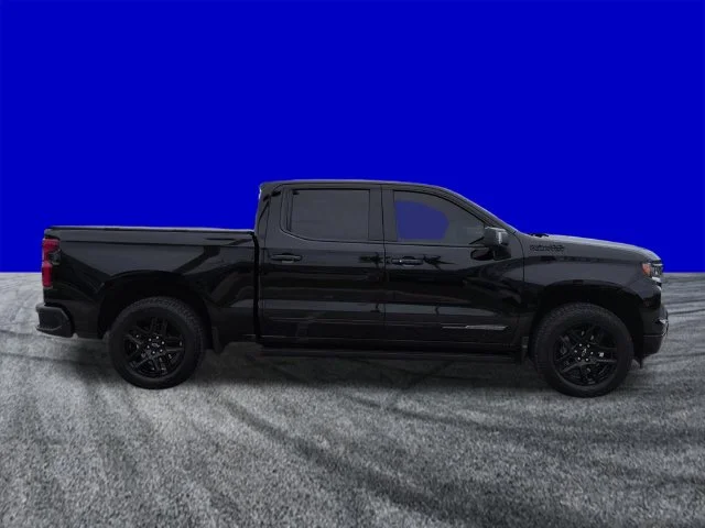Used 2024 Black Chevrolet High Country image 3