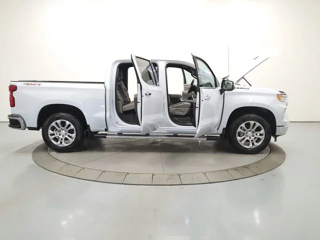 New 2026 Polar White Tricoat Chevrolet LTZ image 16