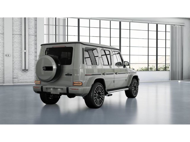 New 2027 MANUFAKTUR Arabian Grey Non- Metallic Mercedes-Benz AMG® G 63 SUV image 22