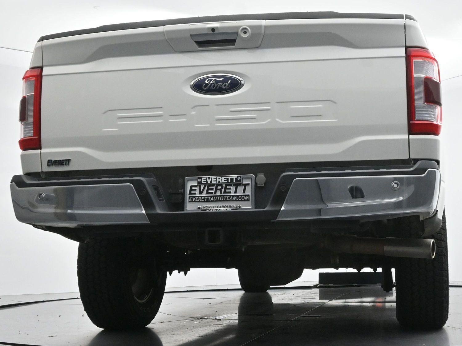 Used 2023  Ford LARIAT image 52