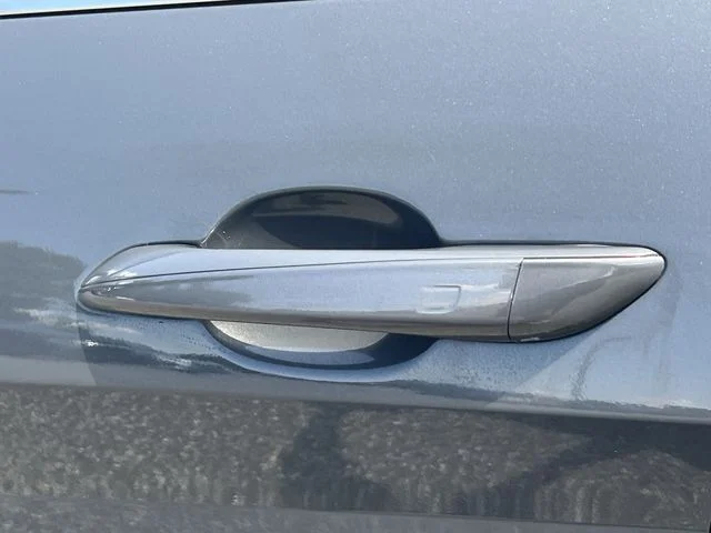 Used 2025 Gray Hyundai Limited image 45