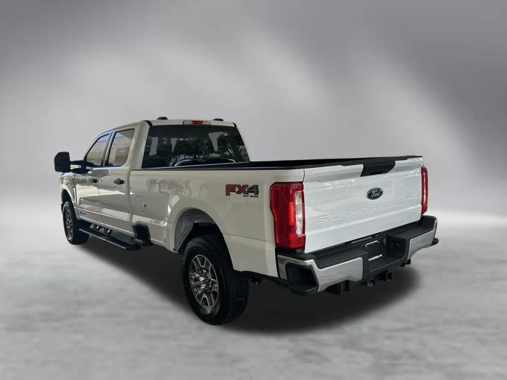 Used 2025 White Ford XLT image 6