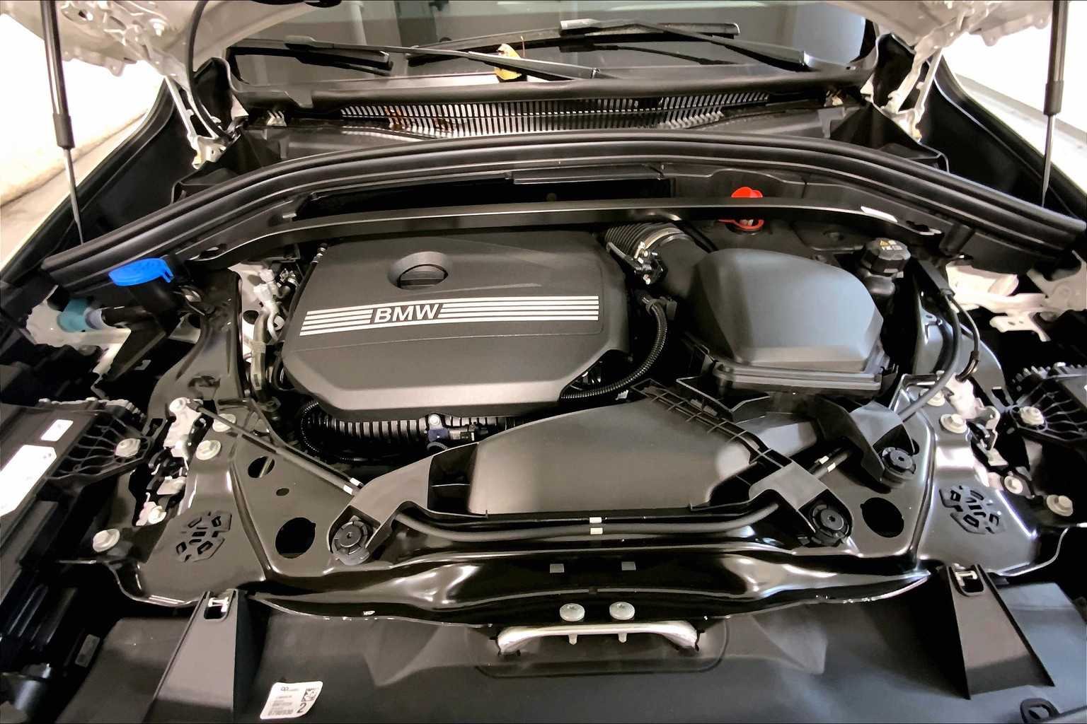 2026 BMW X1 28i - Photo 16