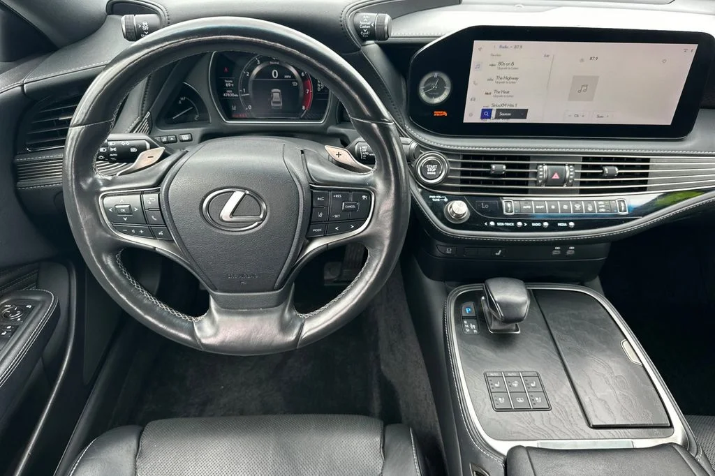 Used 2023 Silver Lexus 500 Base image 16