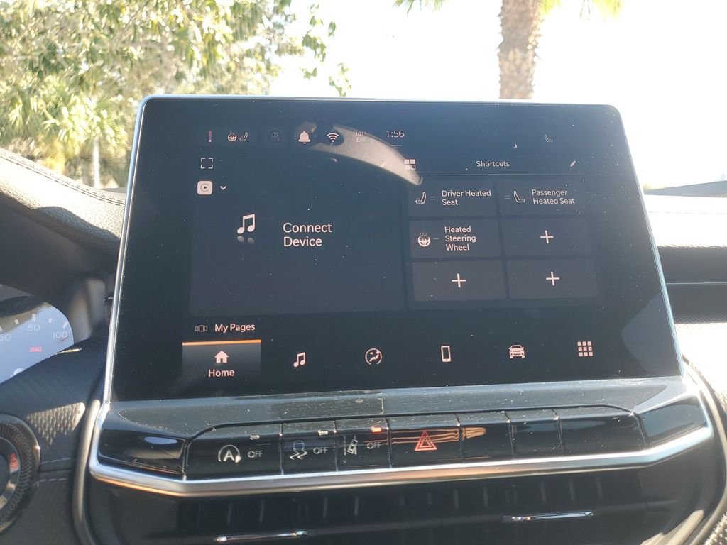 Used 2026 Black Jeep Latitude image 19