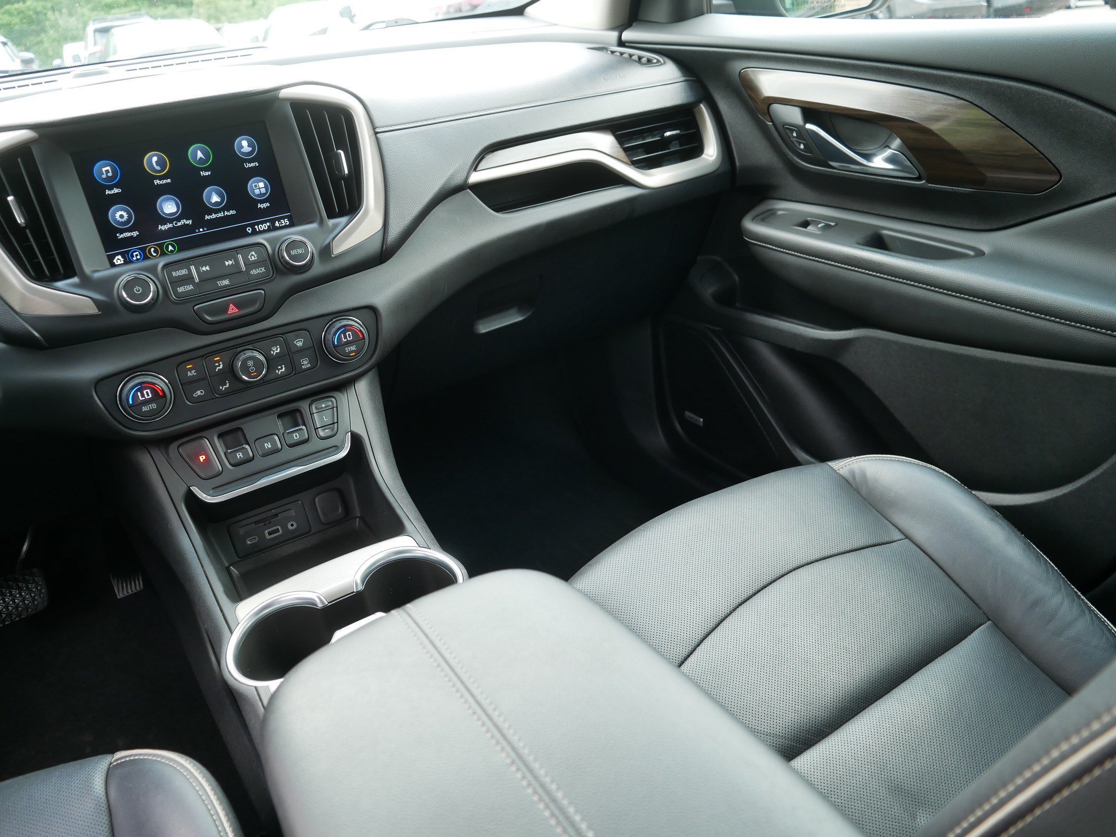 Used 2018 Ebony Twilight Metallic GMC Denali image 11