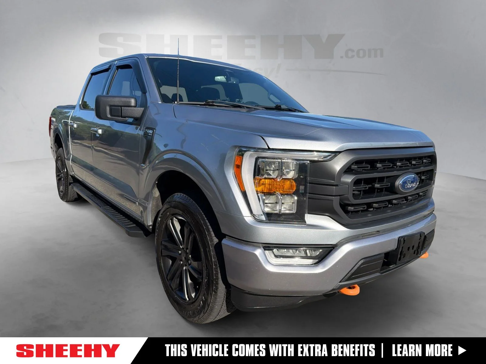 Certified Used 2022 Iconic Silver Metallic Ford XLT image 1