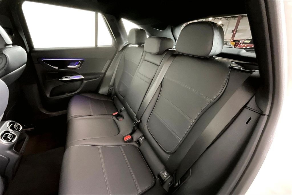2025 Mercedes-Benz GLC Base - Photo 18