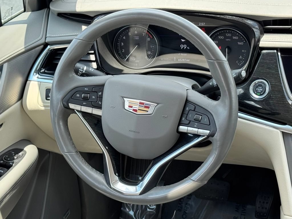 Used 2020 CRYSTAL WHITE TRICOAT Cadillac FWD Premium Luxury image 28