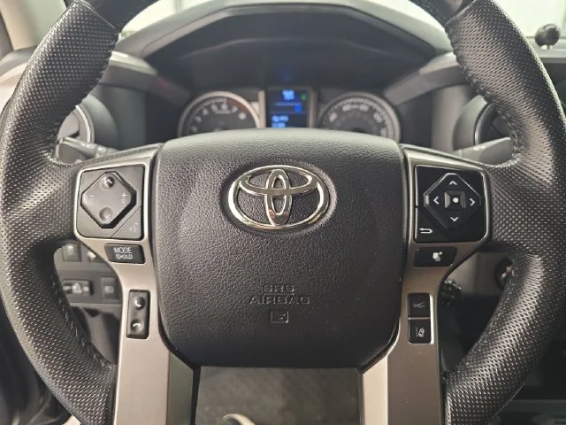 Used 2022 Midnight Black Metallic Toyota SR5 image 30