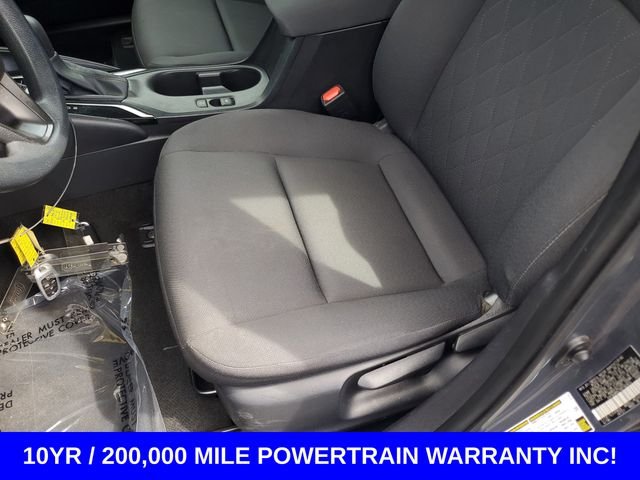 Used 2024  Toyota LE image 13