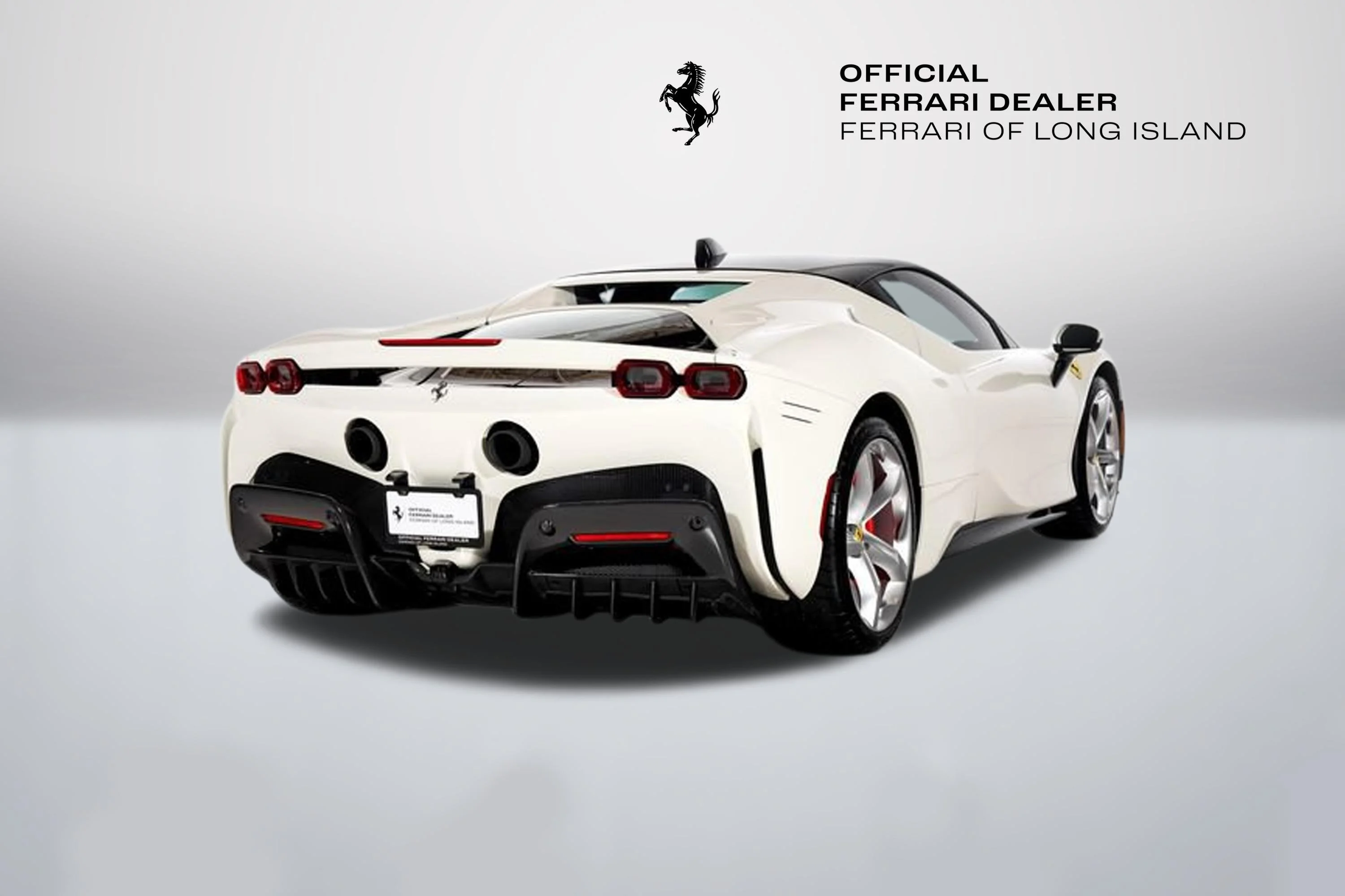 Used 2023 Bianco Avus Ferrari  image 12