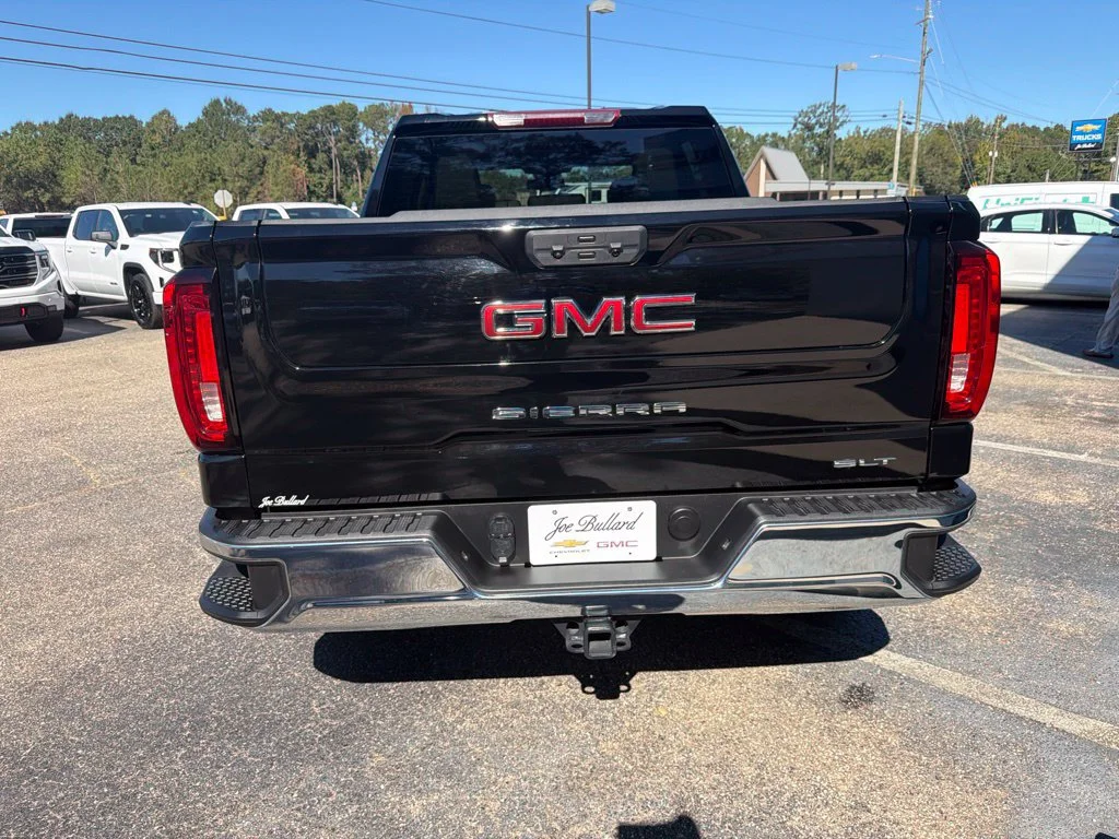 Used 2026 Onyx Black GMC SLT image 4