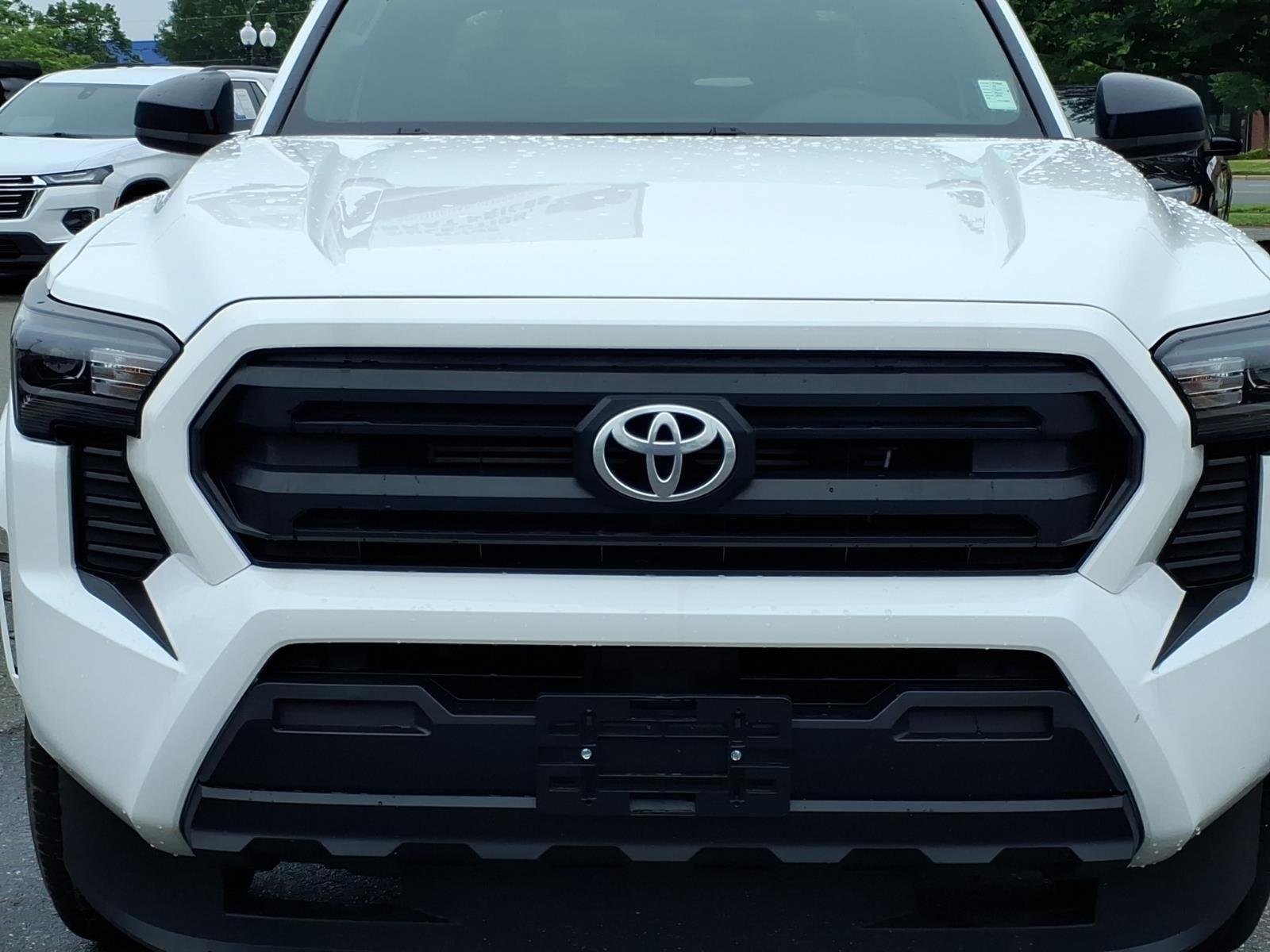 Used 2024 Ice Cap Toyota SR image 13