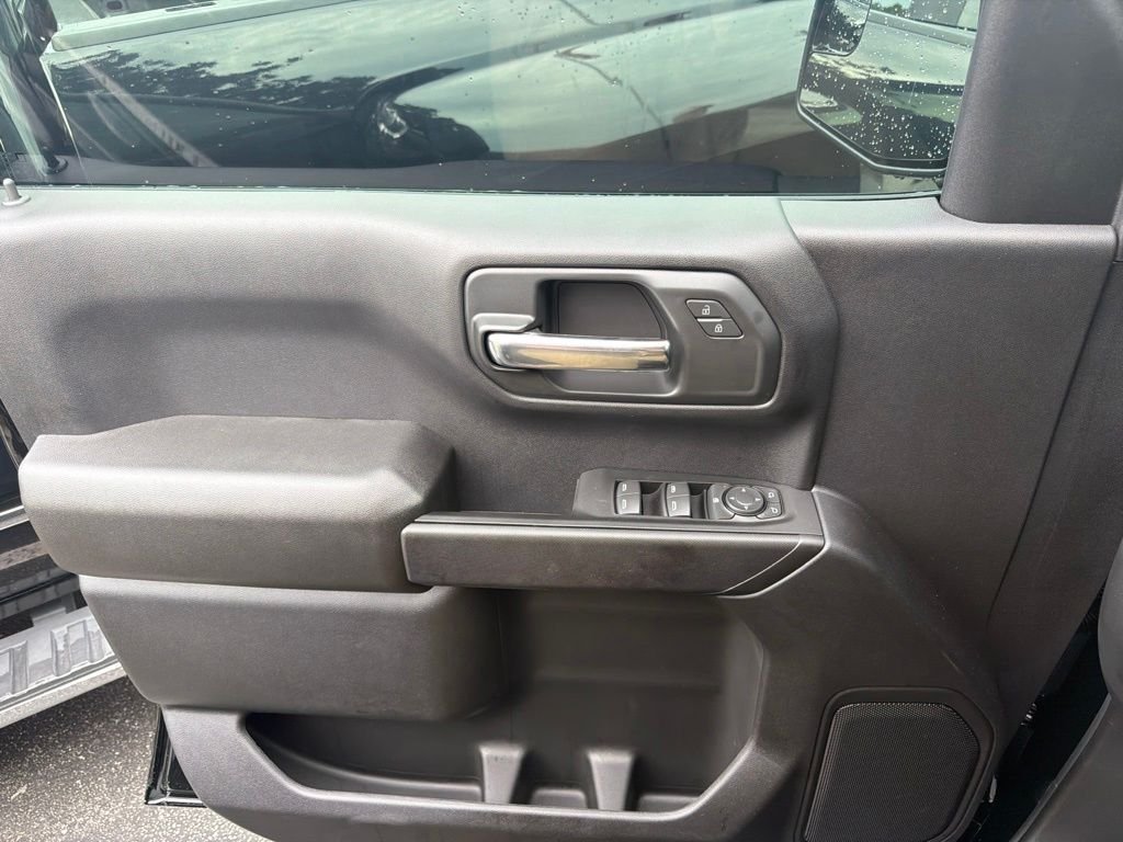 Used 2026 Black Chevrolet Custom image 10