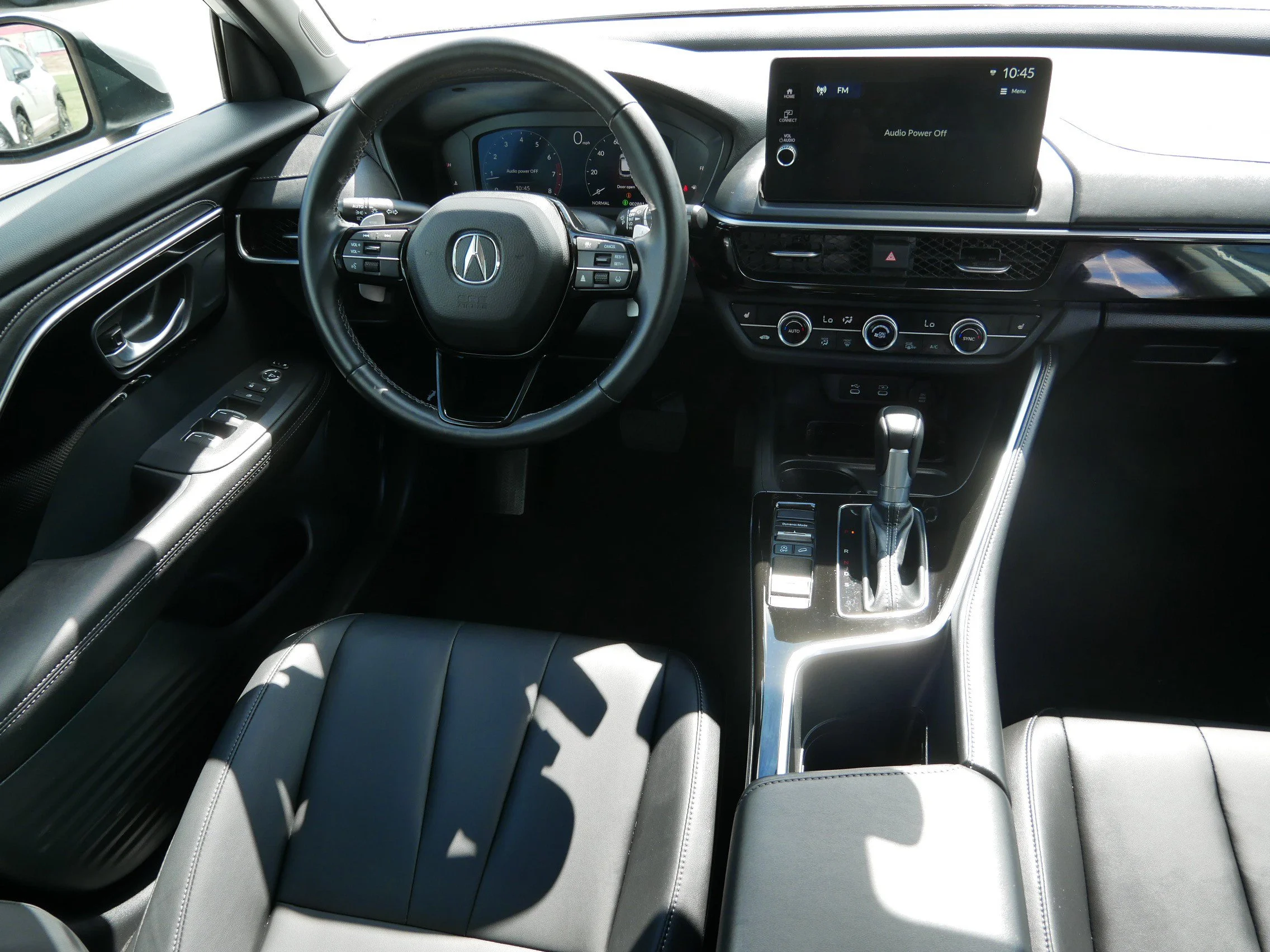 Certified Used 2025 Solar Silver Metallic Acura FWD image 9