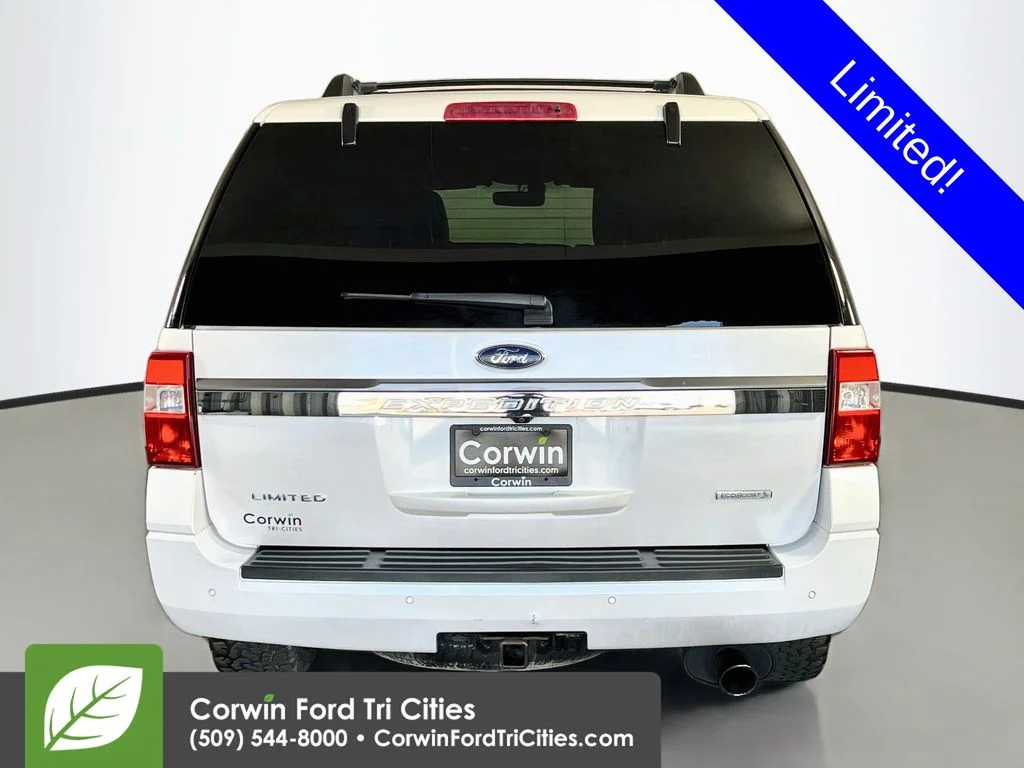 Used 2017 White Platinum Clearcoat Metallic Ford Limited image 13