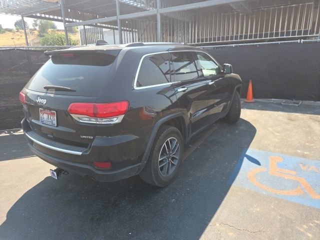 Used 2019 Black Jeep Limited image 3