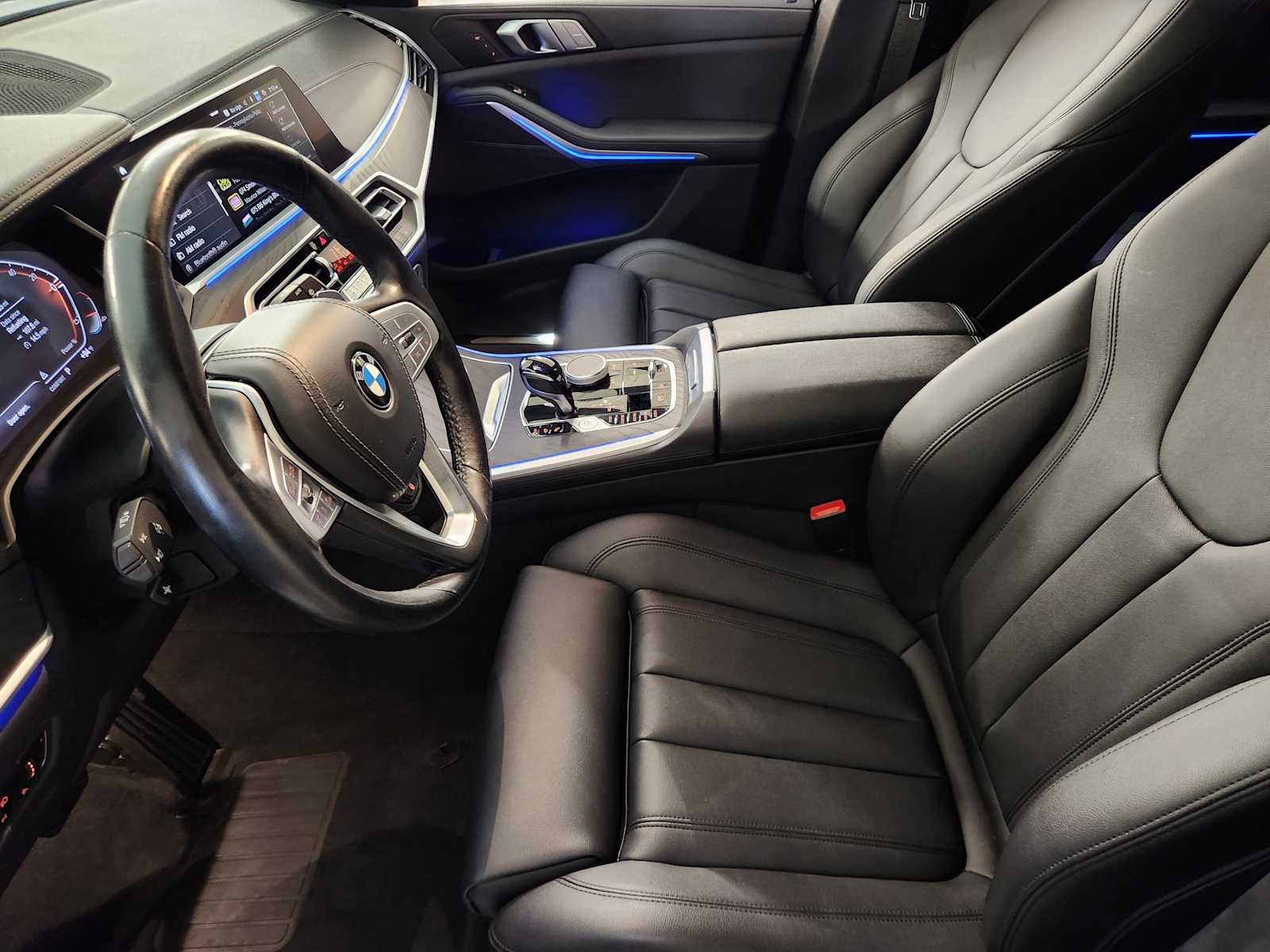 Used 2022 Phytonic Blue Metallic BMW xDrive40i image 14