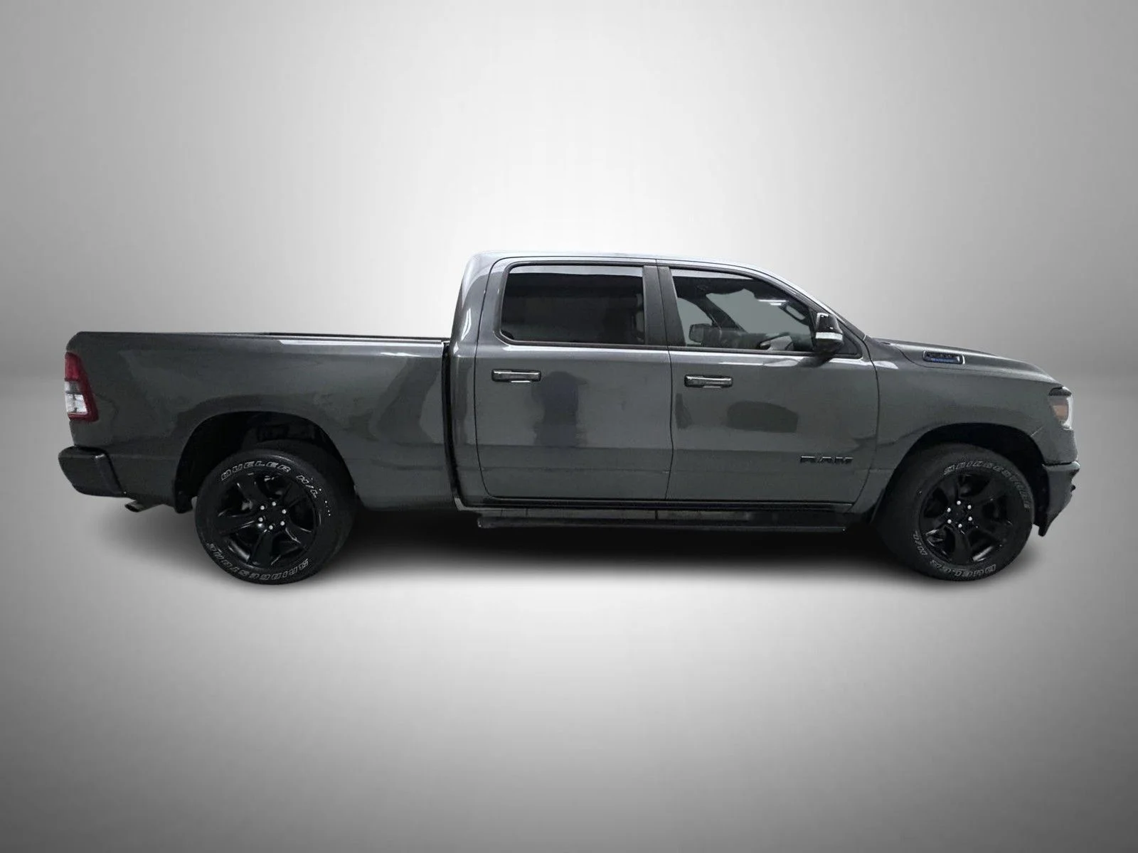 Used 2022 Gray Ram Big Horn/Lone Star image 4