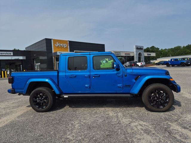 Used 2023 Blue Jeep Overland image 2