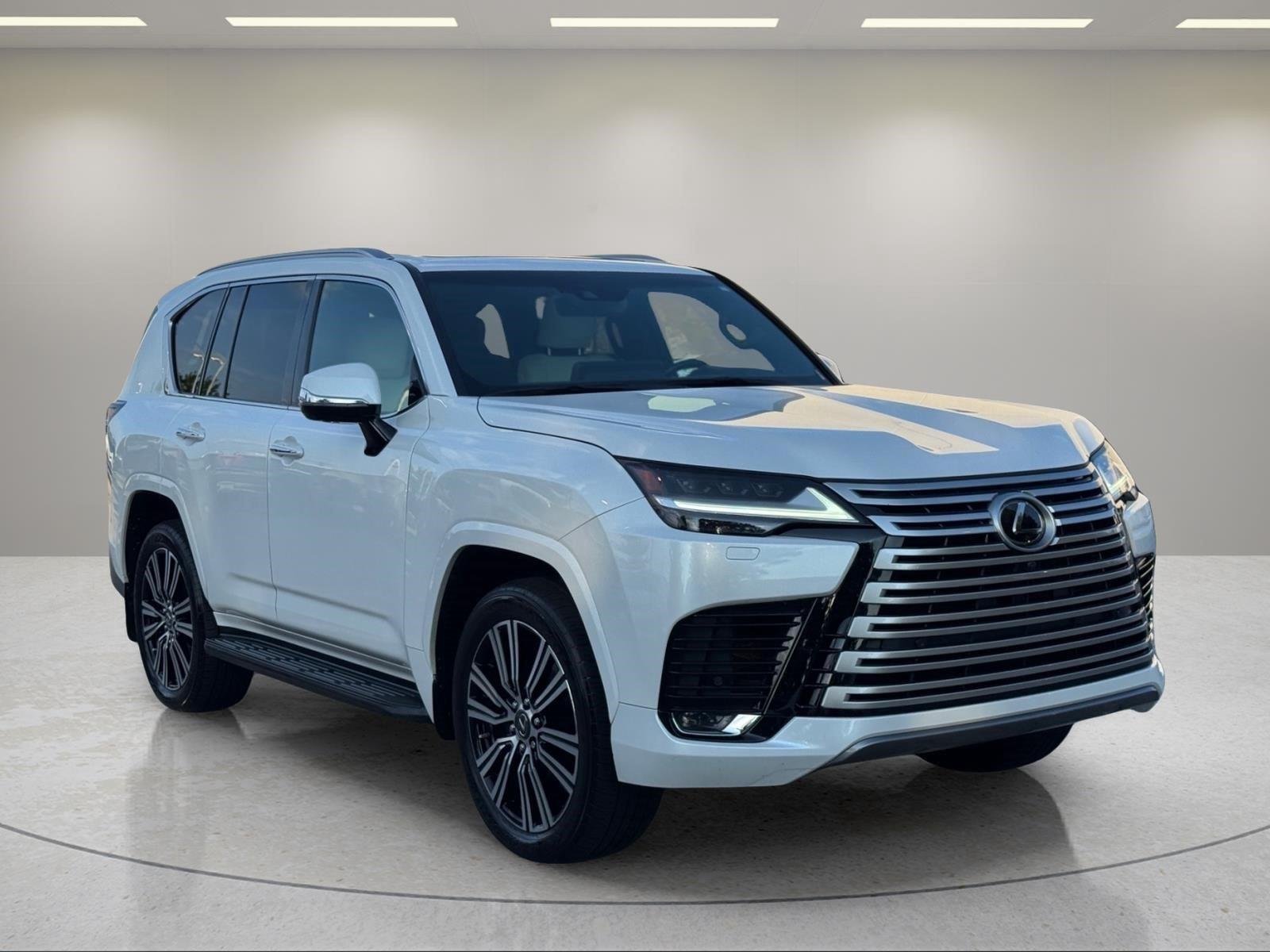 Used 2023 Eminent White Pearl Lexus LX 600 Luxury image 7