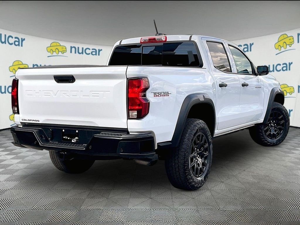Used 2025 White Chevrolet Trail Boss image 6