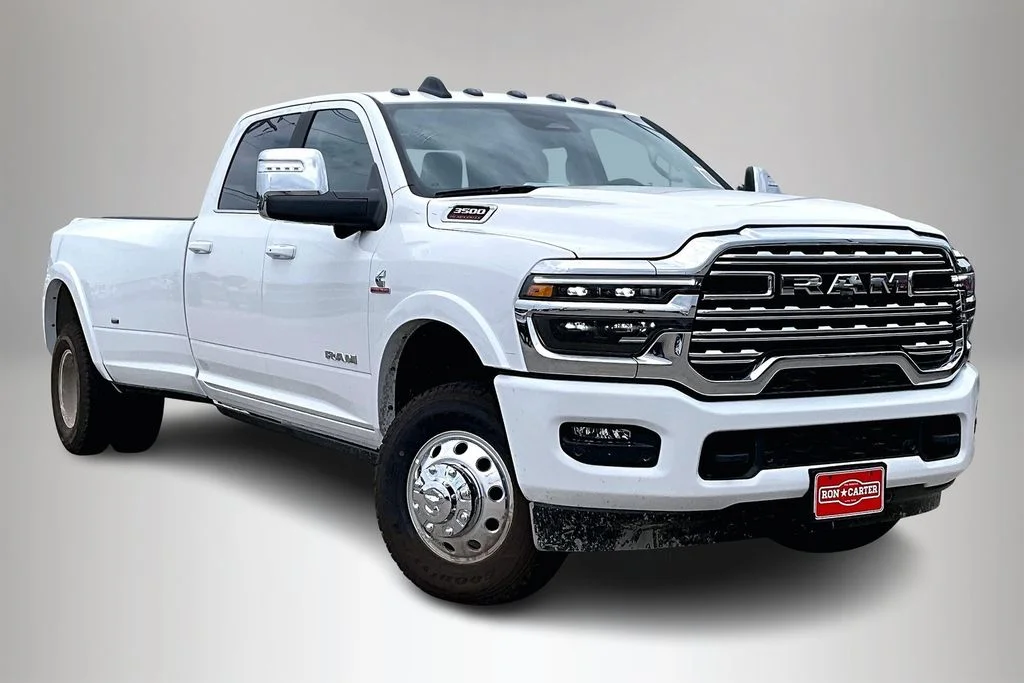 2025 RAM 3500 Limited/Longhorn 4X4 Crew Cab LWB's photo