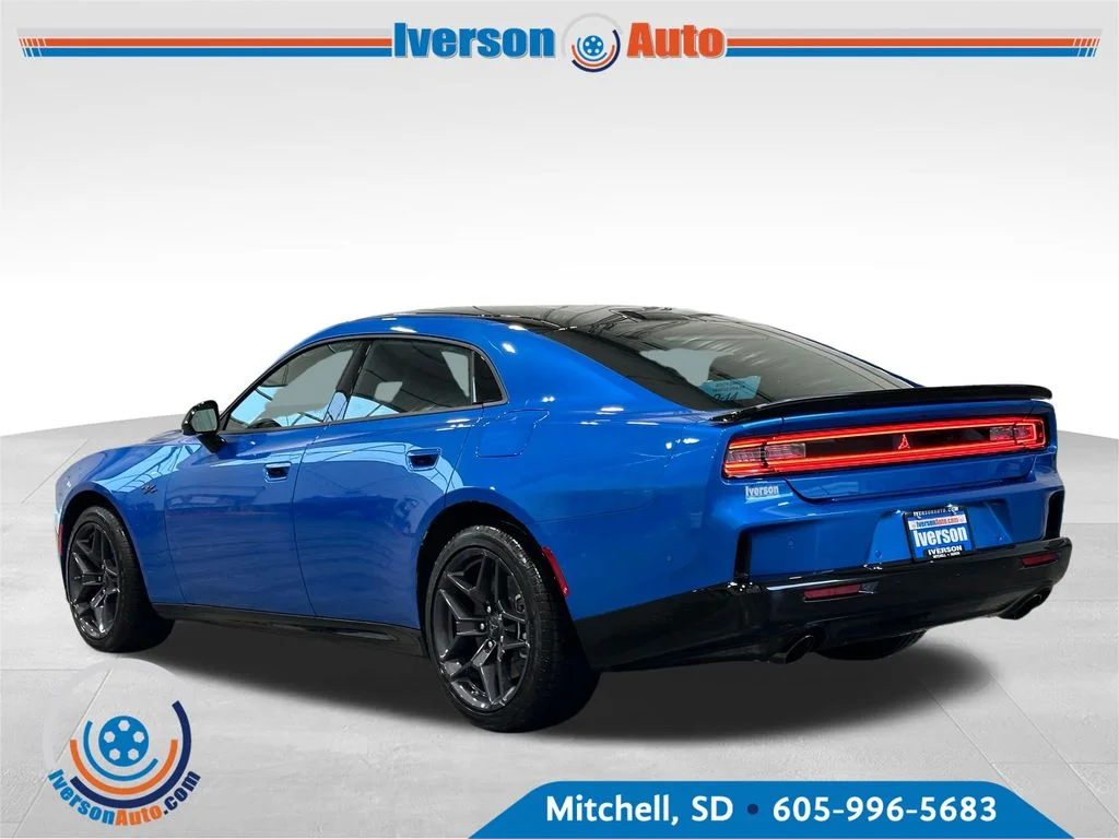New 2026 Bludicrous Exterior Paint Dodge R/T image 5