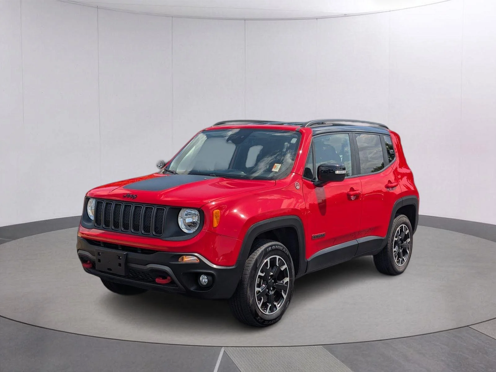 Used 2023 Colorado Red Clearcoat Jeep Trailhawk image 1