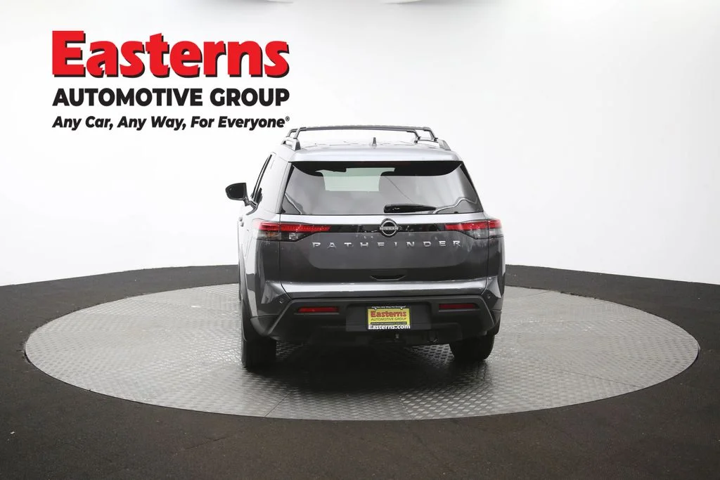 Used 2023 Gray Nissan SV image 40