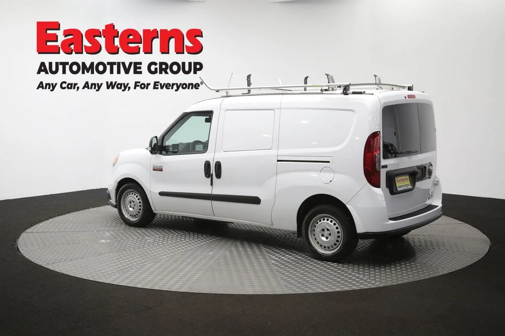 Used 2022 White Ram Base image 60