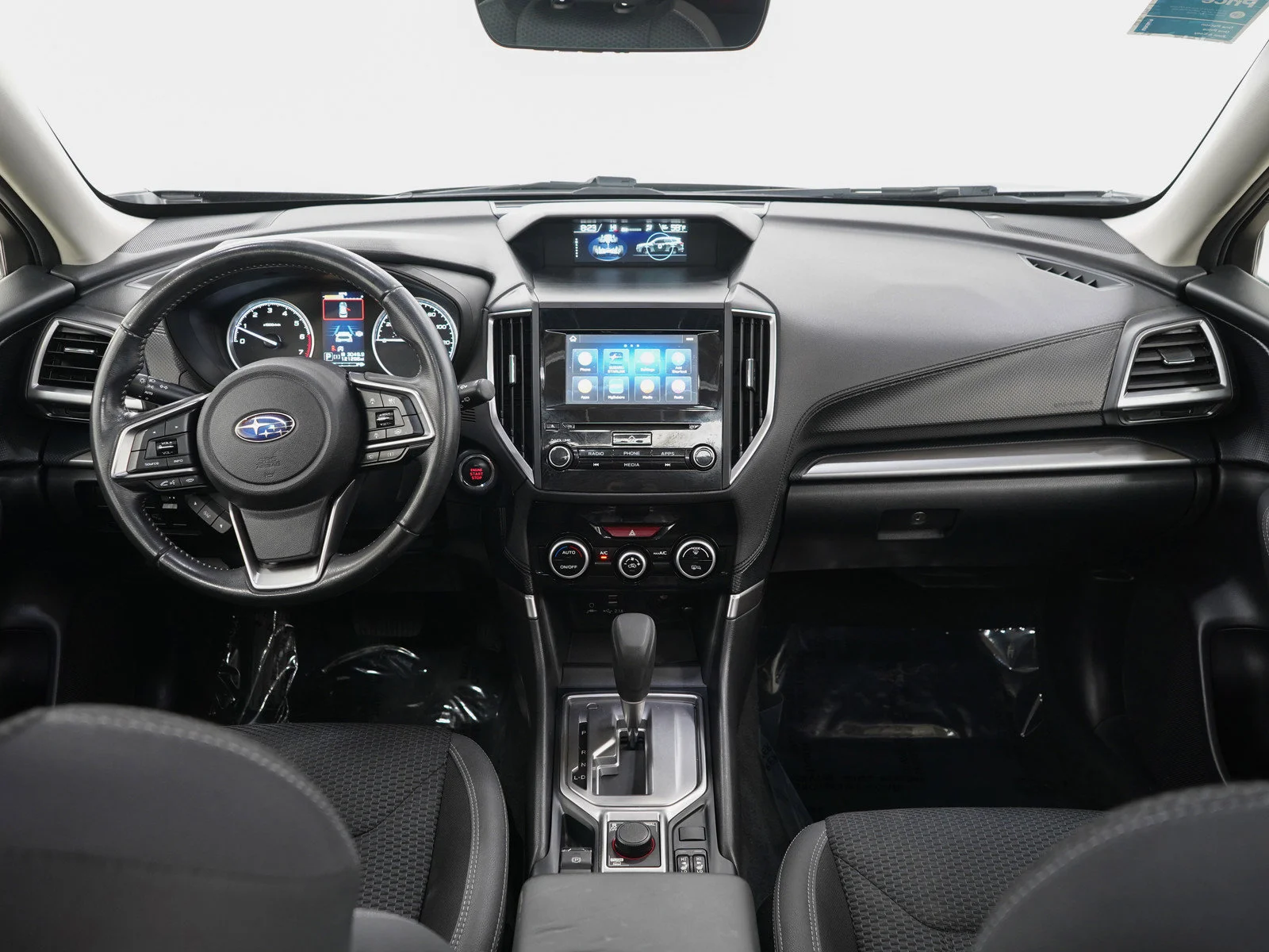 Used 2020 Crystal Black Pearl Subaru Premium image 14