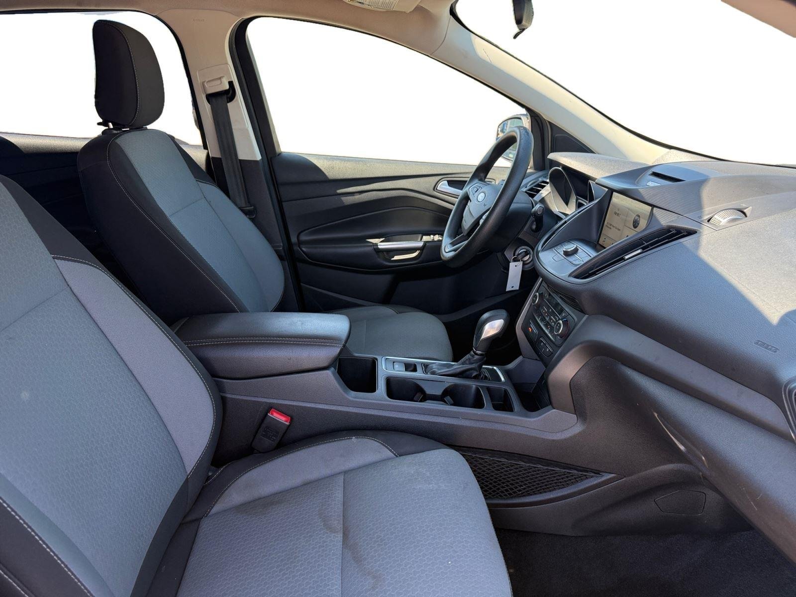 Used 2018 Shadow Black Ford SE image 14