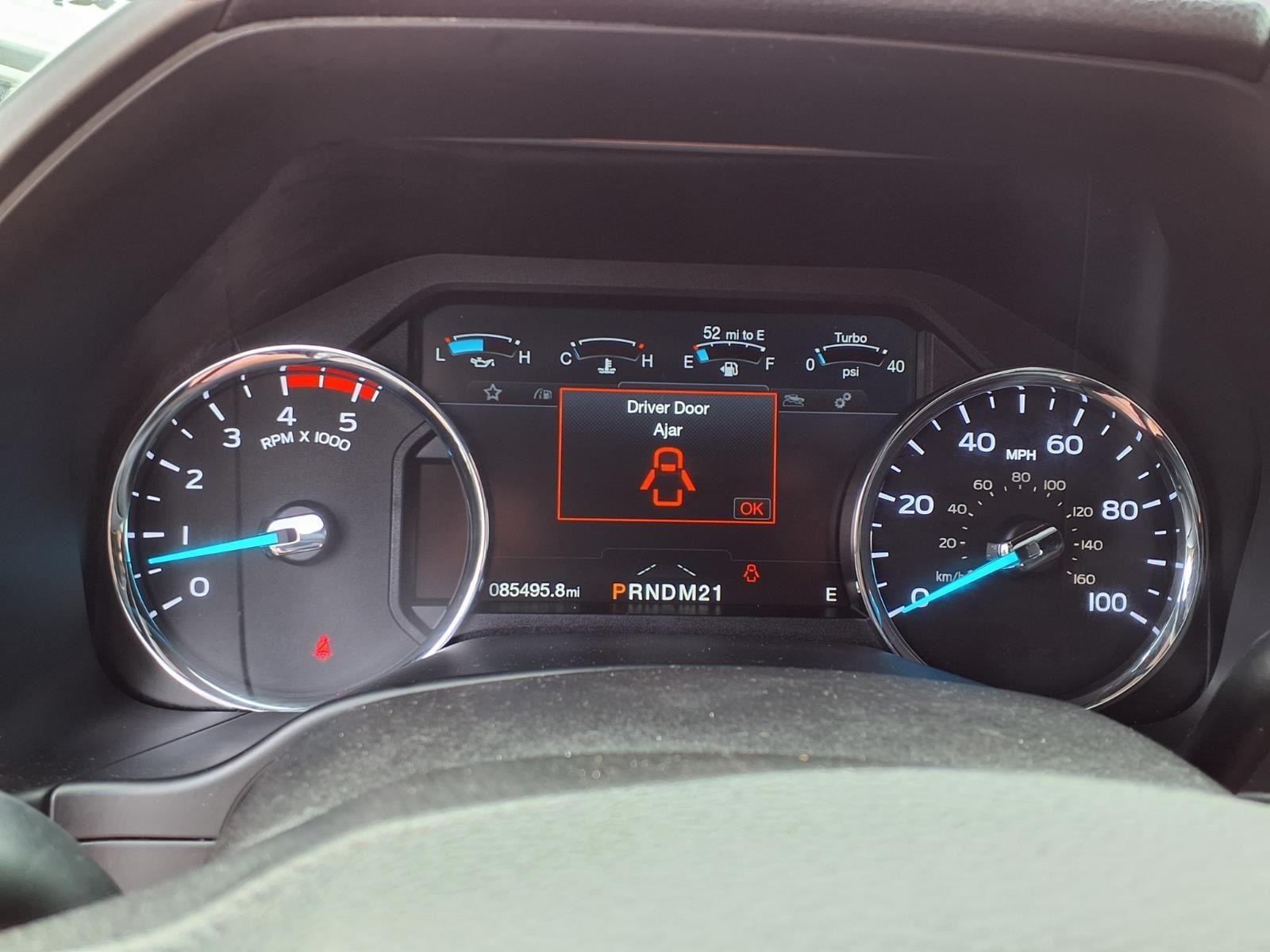 Used 2019  FORD  image 26