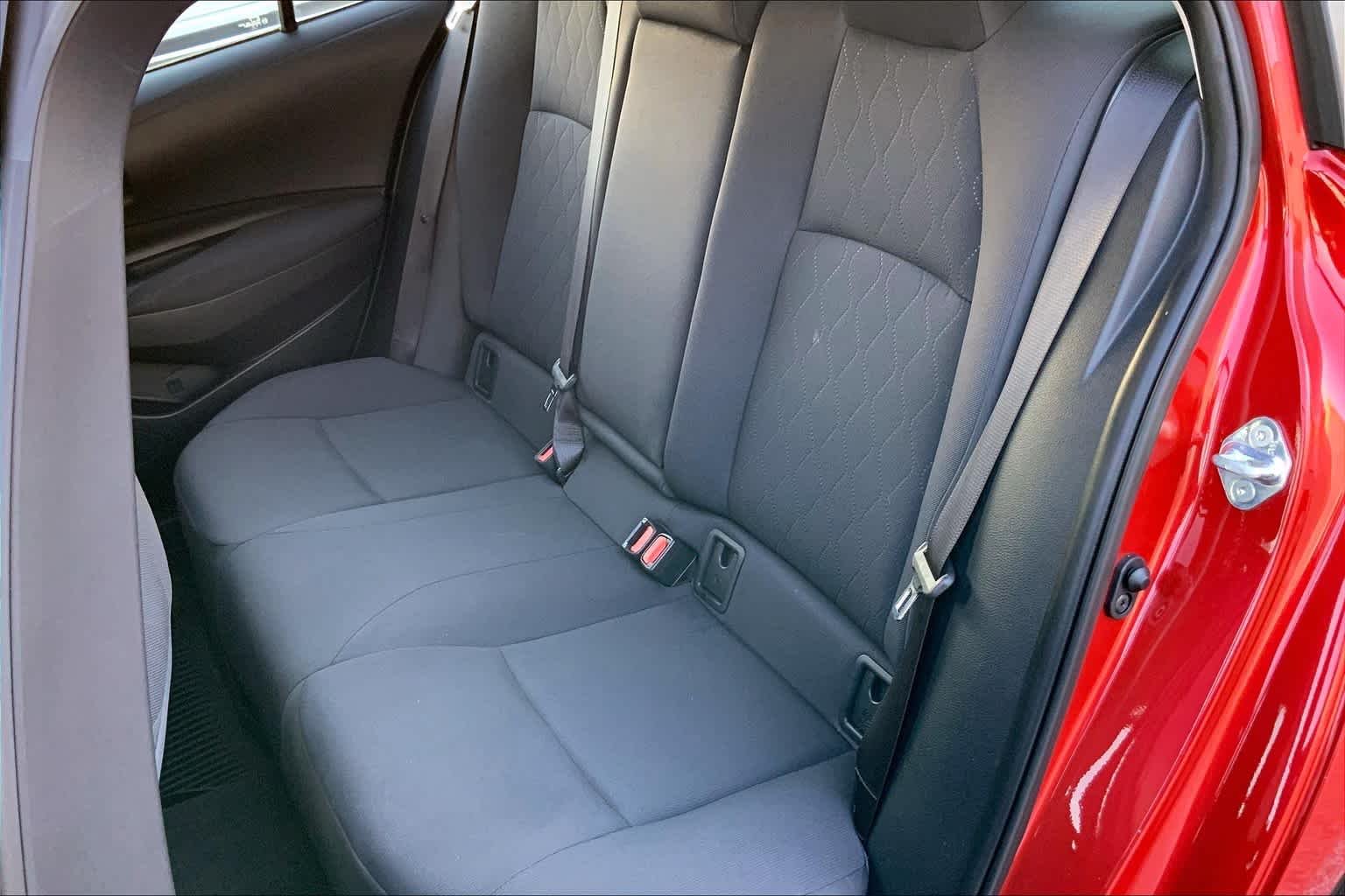 Used 2020 Barcelona Red Metallic Toyota LE image 21