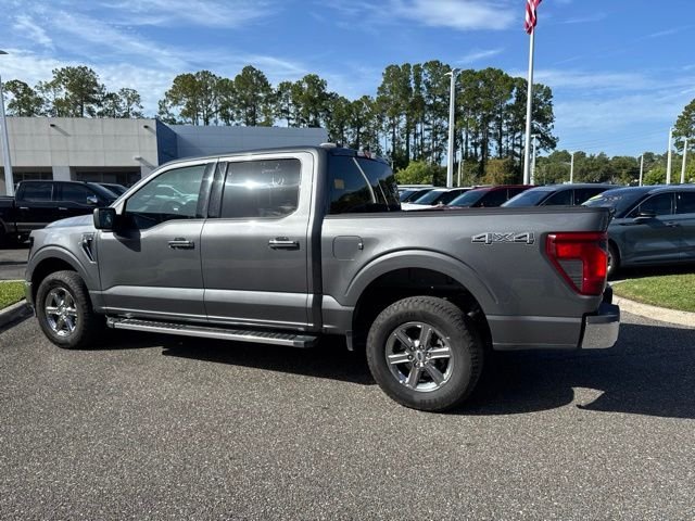 Used 2025 Gray Ford XLT image 10