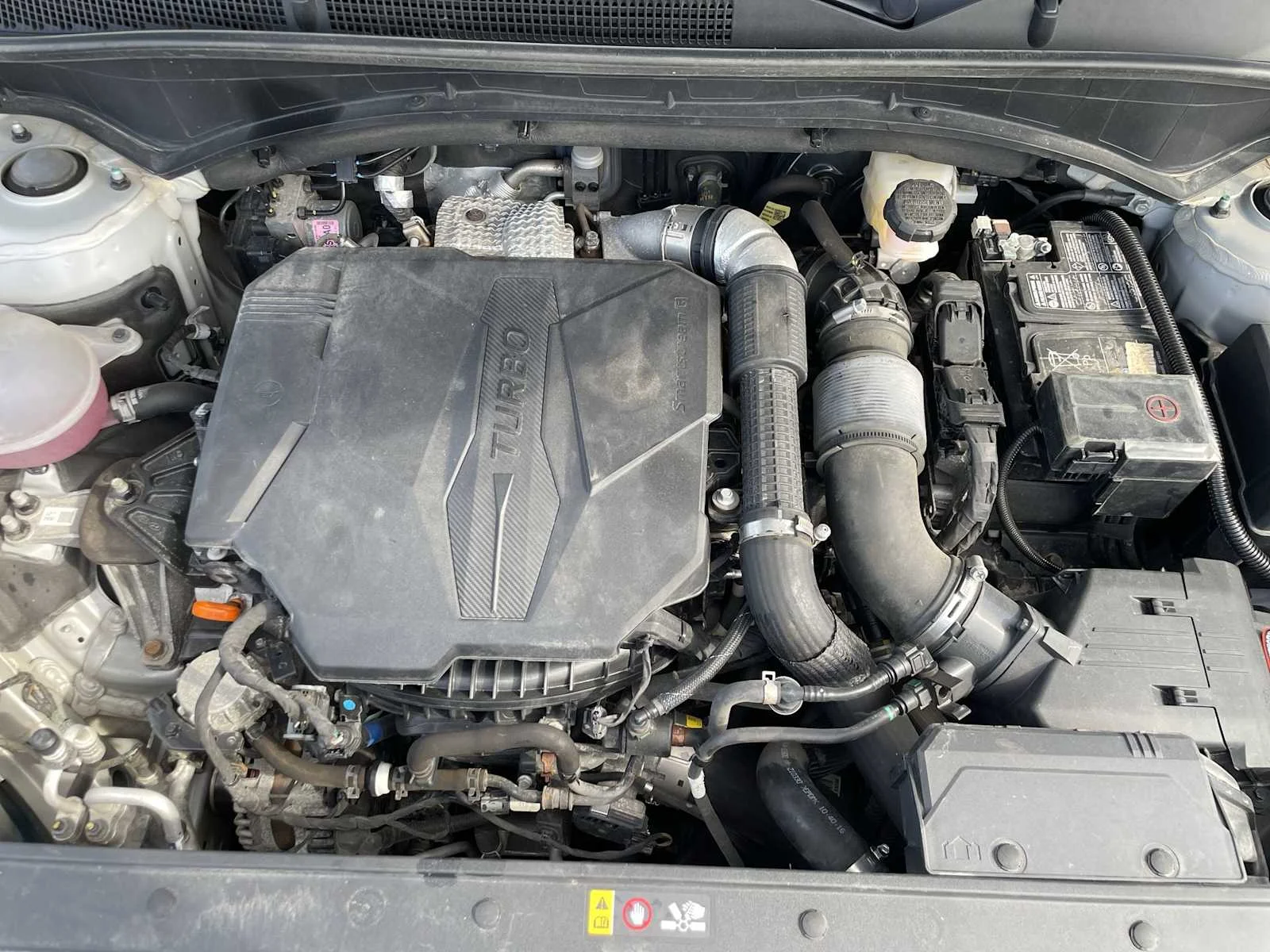 Used 2022  Hyundai Limited image 31