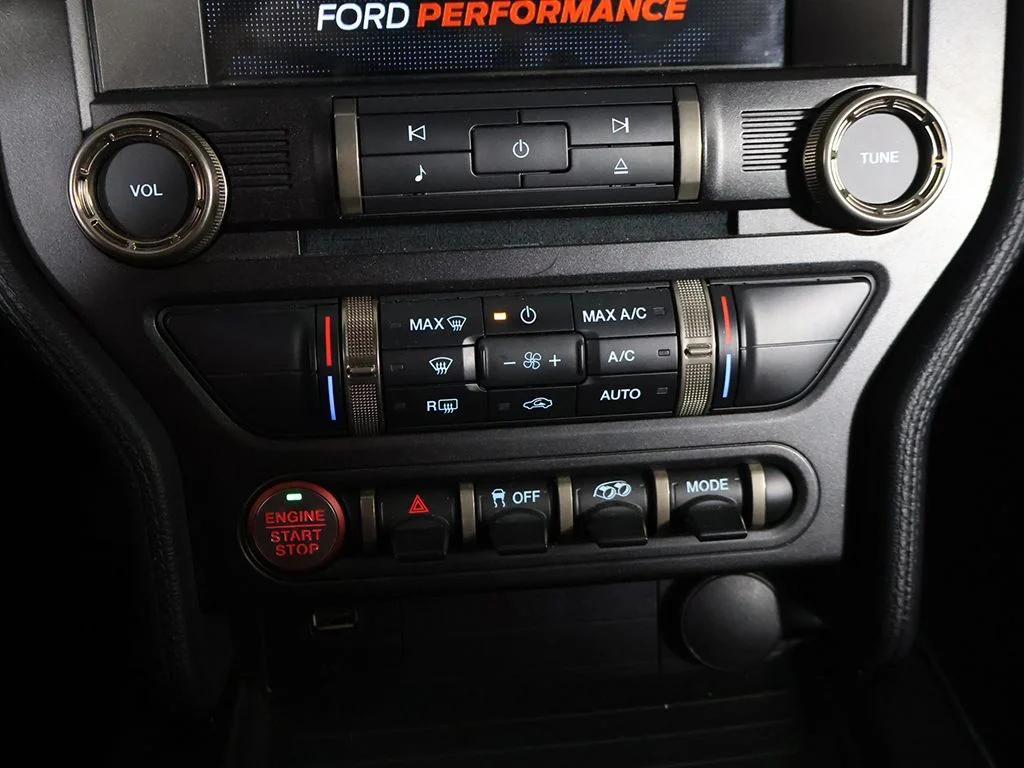 Used 2021 Race Red Ford Shelby GT500 image 40